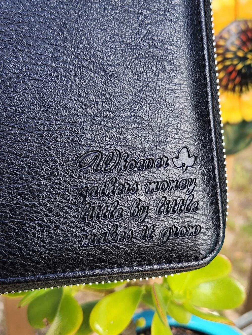 Black Long Wallet With Heart Charm NWOT - Picture 3 of 8